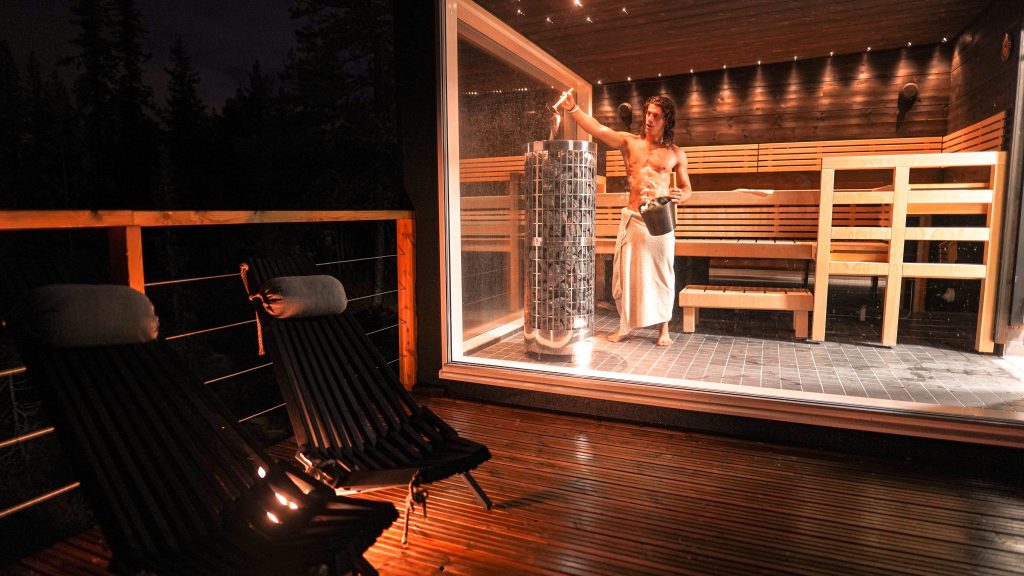 Sauna Arctic Skylight Lodge Ylläs, glass hotel Finland Lapland picture by Luisa Schaffner